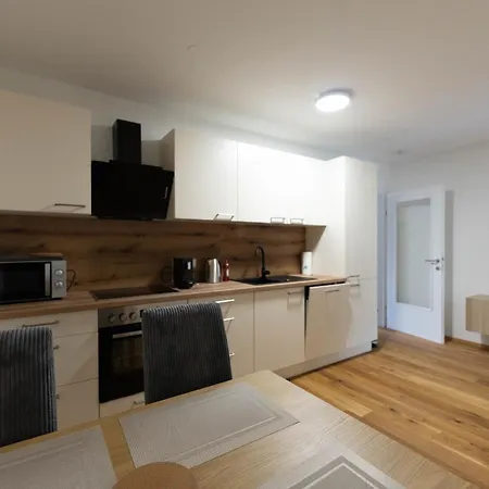 Zimmervermietung Projektentwicklungs Gmbh 3 Appartement