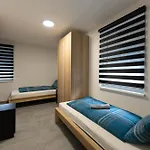 Apartamento Zimmervermietung Projektentwicklungs Gmbh 3 *