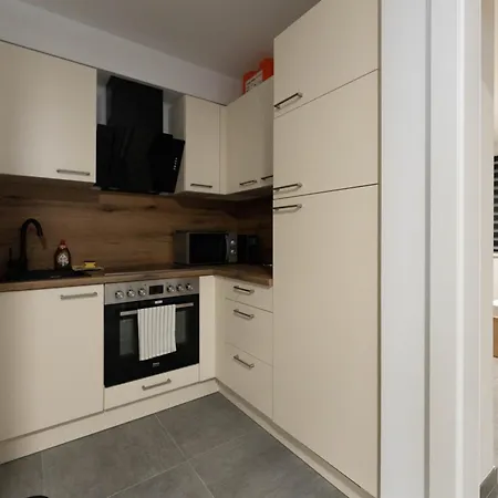 Apartament Zimmervermietung Projektentwicklungs Gmbh 3