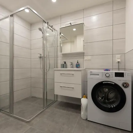 Apartament Zimmervermietung Projektentwicklungs Gmbh 3 Ranshofen